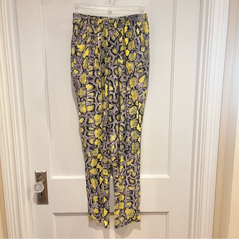 ⭐️ WAYF Python Snake Printed Pants XS - image 2